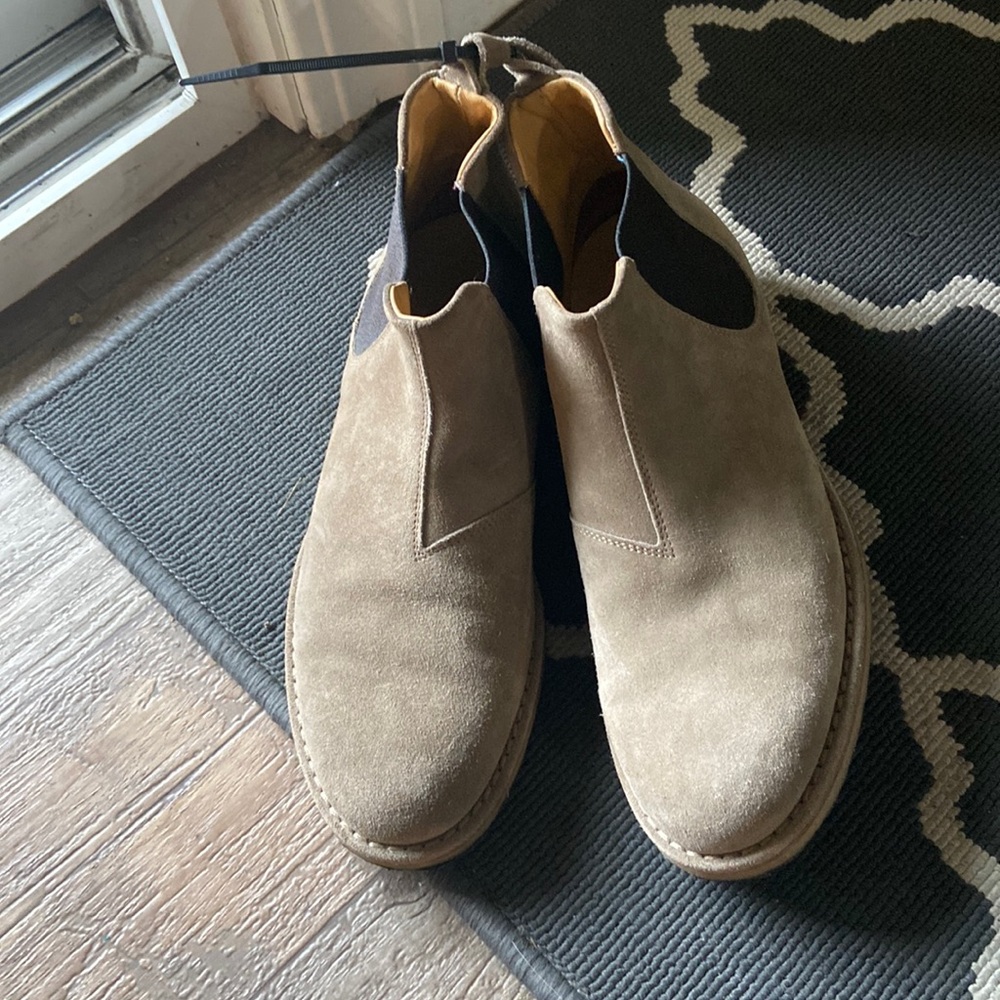 Vince Suede Ankle men’s boots size 7 M